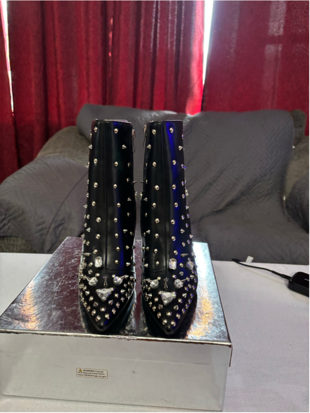 Women's Azalea Wang Black Silver Studded Ankle Boots Size 8